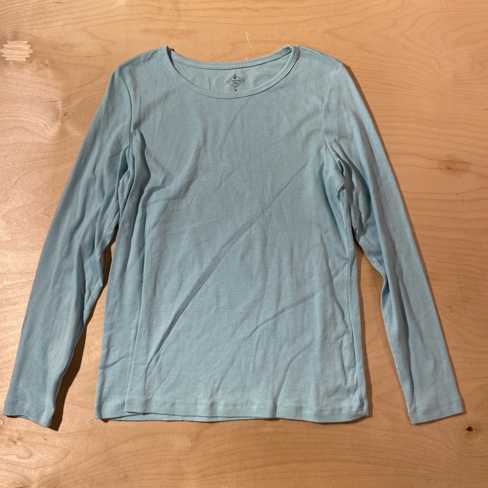 St. John's Bay Light Blue Long Sleeve Crewneck Top Medium (QO) - Picture 2 of 6